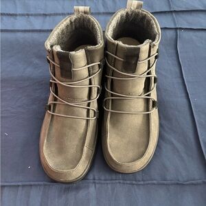 Hey Dude Ankle Boots in gray